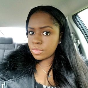 Meet your Posher, Nikilla